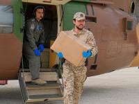 ولي العهد يشارك القوات المسلحة في توزيع مساعدات عينية في إربد