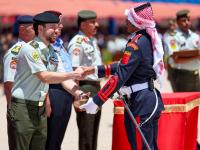 مندوبا عن الملك، ولي العهد يرعى حفل تخريج الفوج الـ 33 من الجناح العسكري بجامعة مؤتة