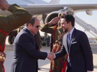 Crown Prince receives Egypt president upon arrival in Jordan