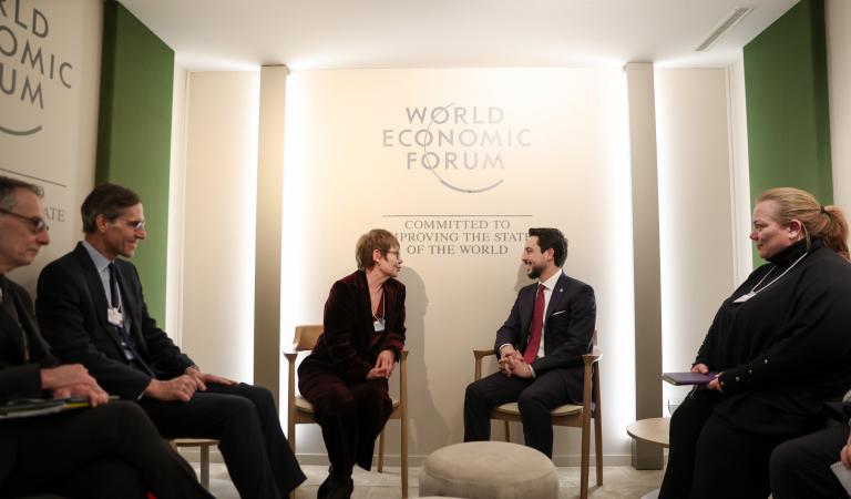 ولي العهد يبحث توسيع الشراكة مع رئيسة البنك الأوروبي لإعادة الإعمار والتنمية