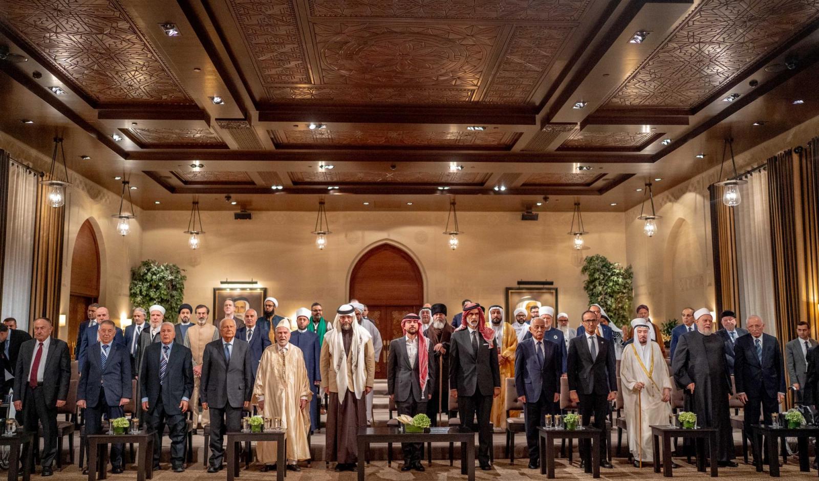 Crown Prince Honours Aal al-Bayt Conference Scholars – September 2026