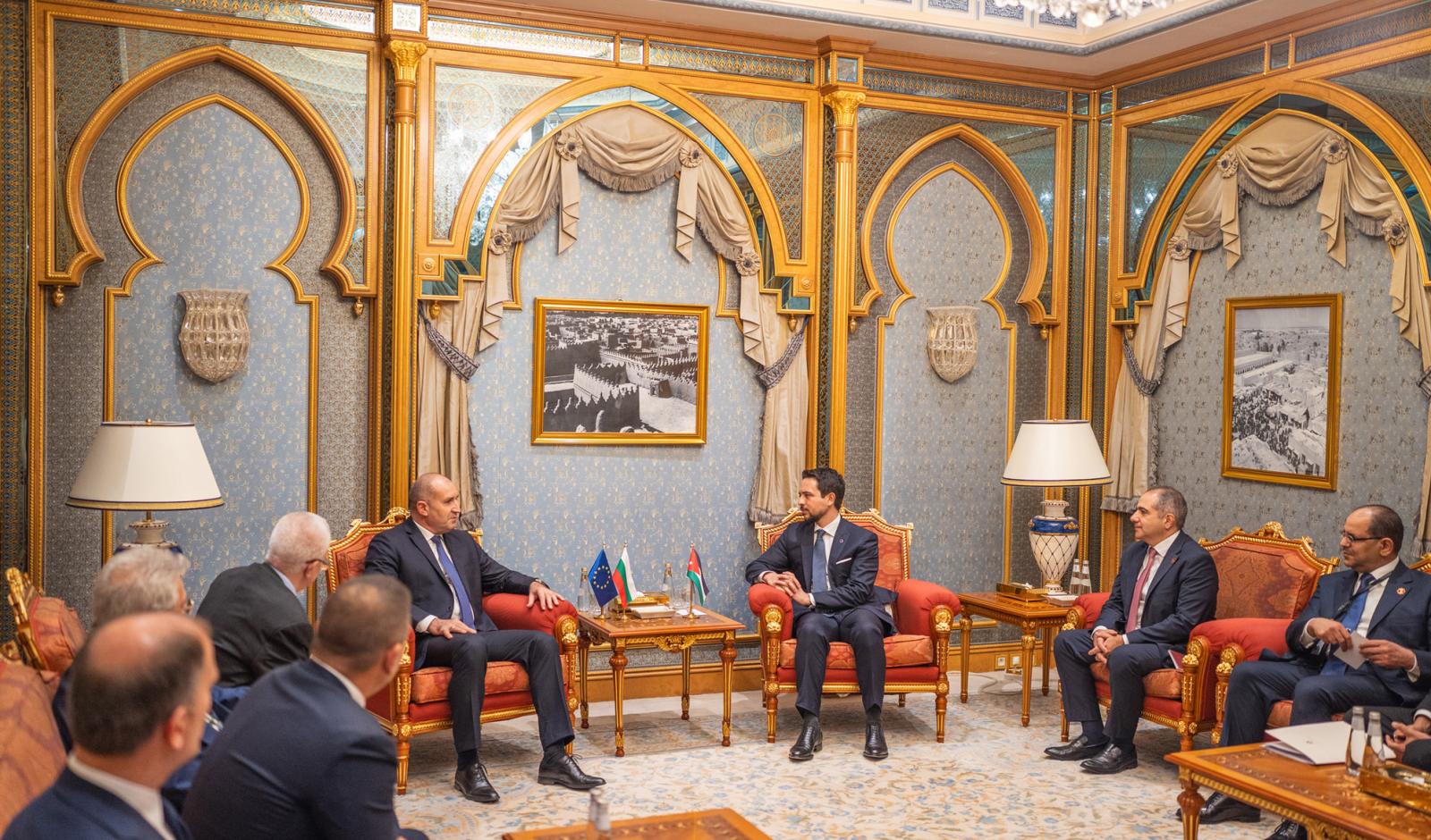 ولي العهد يلتقي في الرياض برئيس بلغاريا ورئيسة كوسوفو