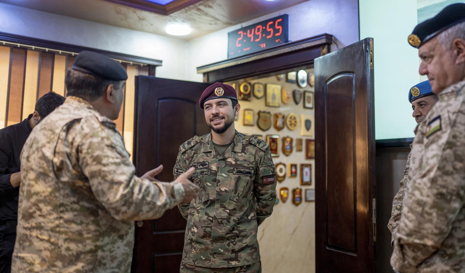 ولي العهد يزور مديرية سلاح الهندسة الملكي