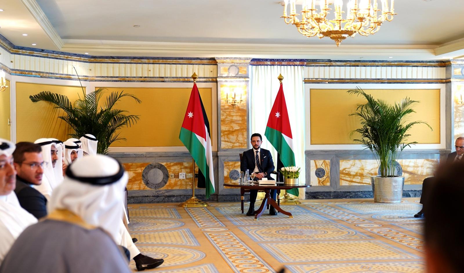 Crown Prince meets Kuwaiti investors