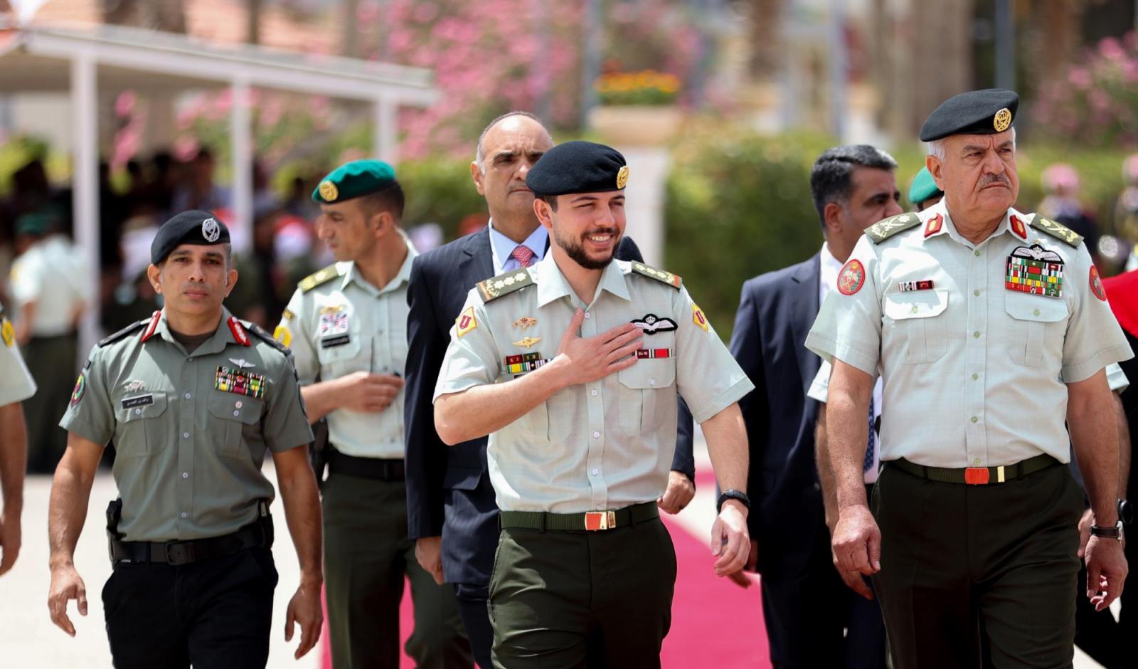 Deputising for King, Crown Prince attends graduation of Mutah University's military wing