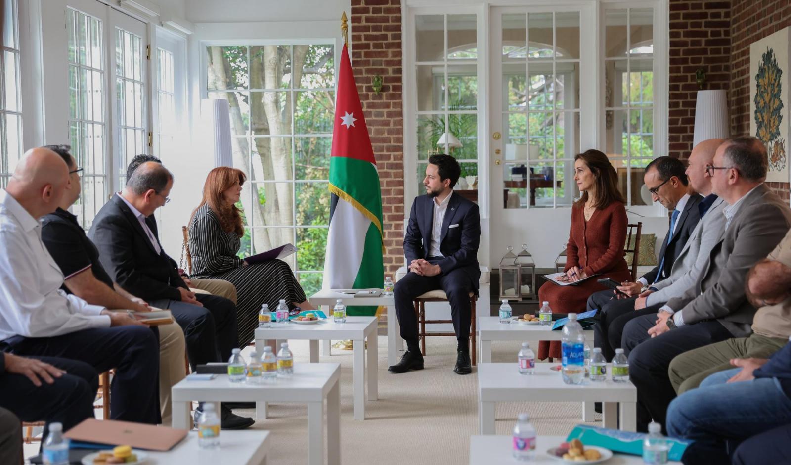 Crown Prince meets Jordanian business leaders working in technology in Washington, DC