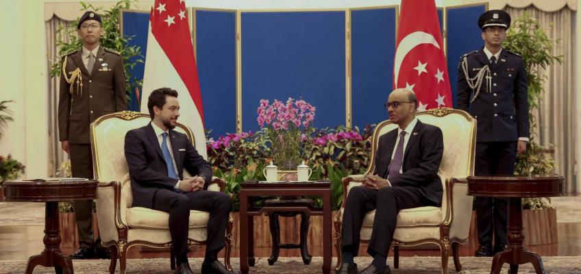 Crown Prince meets Singapore president, expresses keenness to enhance partnership