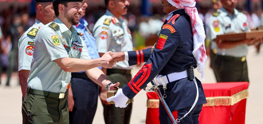 Deputising for King, Crown Prince attends graduation of Mutah University's military wing