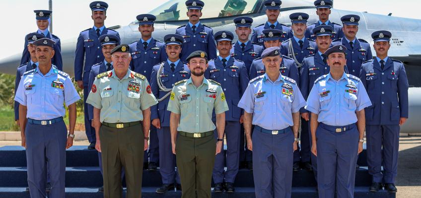 Regent attends graduation of 53rd class of air force cadets at King Hussein Air College