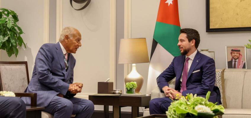 Crown Prince discusses regional developments with Arab League secretary general