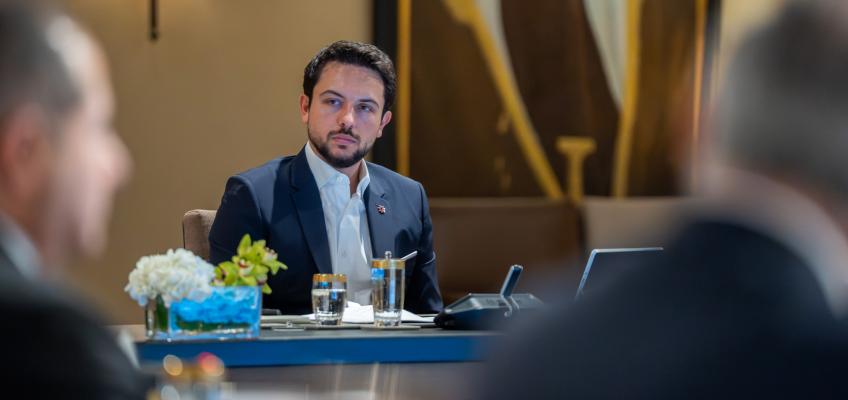 ولي العهد يترأس اجتماعا دوريا للمجلس الوطني لتكنولوجيا المستقبل