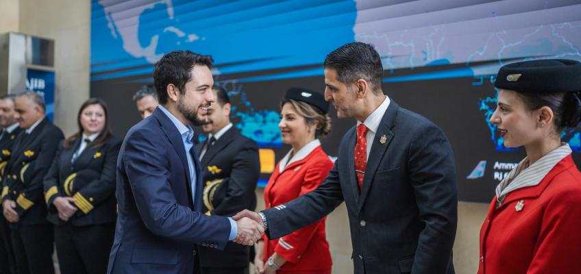 Crown Prince visits Royal Jordanian Airlines