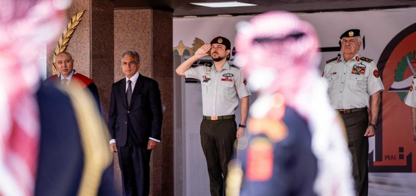 مندوبا عن الملك، ولي العهد يرعى حفل تخريج الفوج الـ 34 من الجناح العسكري بجامعة مؤتة