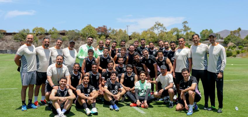 ولي العهد يتفقد معسكر منتخب النشامى في سان دييغو استعدادا لمنافسات كأس العالم