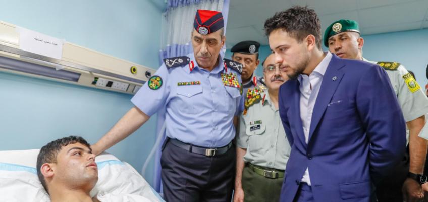 Crown Prince checks on injured gendarmes, public security personnel at King Hussein Medical Centre