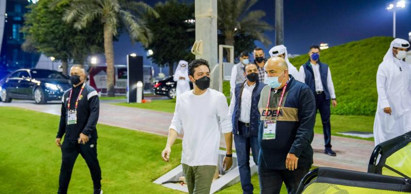 Crown Prince visits national football team’s training camp in Doha