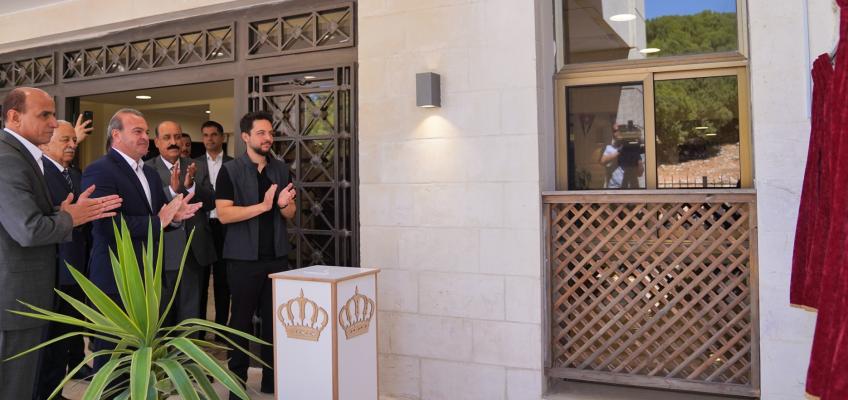 Crown Prince inaugurates military retirees club in Ajloun